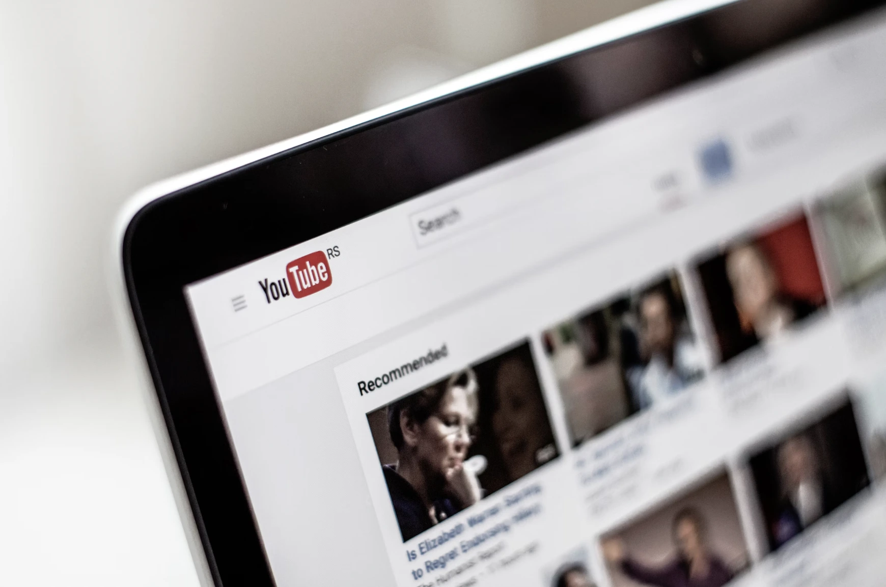 &Chi;ά&kappa;&epsilon;&rho;&sigmaf; &Epsilon;&kappa;&beta;&iota;ά&zeta;&omicron;&upsilon;&nu; YouTubers &Pi;&rho;&omicron;&kappa;&epsilon;&iota;&mu;έ&nu;&omicron;&upsilon; &nu;&alpha; &Delta;&iota;&alpha;&delta;ώ&sigma;&omicron;&upsilon;&nu; &Kappa;&alpha;&kappa;ό&beta;&omicron;&upsilon;&lambda;&omicron; &Lambda;&omicron;&gamma;&iota;&sigma;&mu;&iota;&kappa;ό