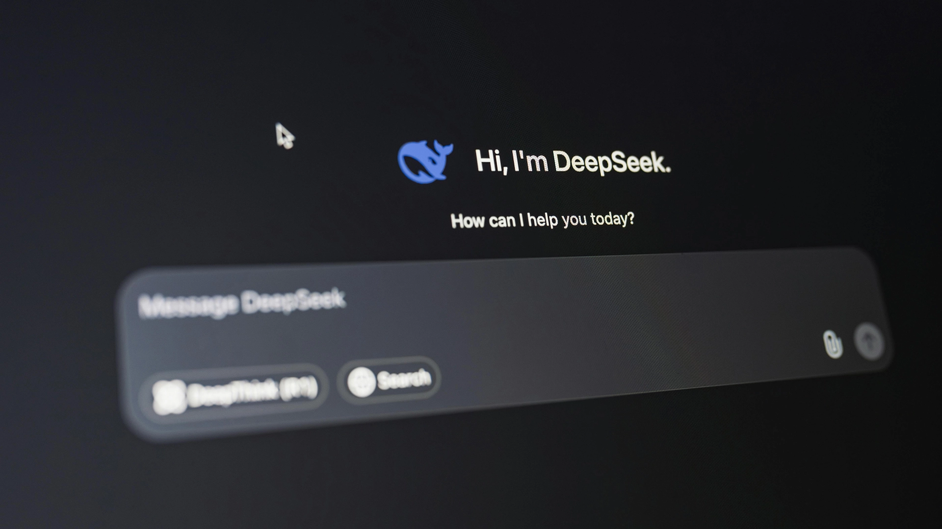 &Tau;&omicron; AI &tau;&eta;&sigmaf; DeepSeek &Mu;&alpha;&theta;&alpha;ί&nu;&epsilon;&iota; &Nu;&alpha; &Sigma;&kappa;έ&phi;&tau;&epsilon;&tau;&alpha;&iota; &Mu;ό&nu;&omicron; &tau;&omicron;&upsilon;