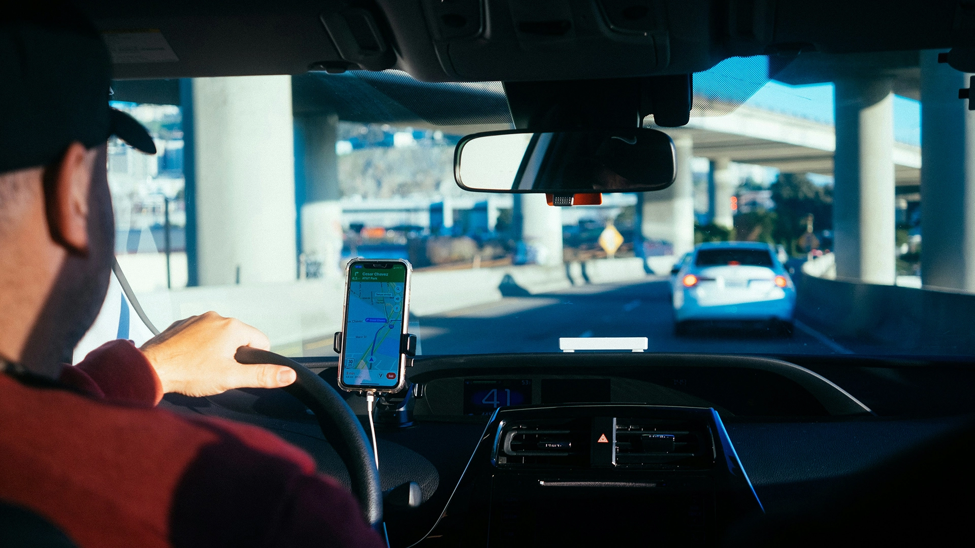 &Eta; Uber &kappa;&alpha;&tau;&eta;&gamma;&omicron;&rho;&epsilon;ί&tau;&alpha;&iota; ό&tau;&iota; &chi;&rho;&eta;&sigma;&iota;&mu;&omicron;&pi;&omicron;&iota;&epsilon;ί &alpha;&lambda;&gamma;ό&rho;&iota;&theta;&mu;&omicron;&upsilon;&sigmaf; &gamma;&iota;&alpha; &nu;&alpha; &alpha;&upsilon;&xi;ή&sigma;&epsilon;&iota; &tau;&alpha; &kappa;έ&rho;&delta;&eta; &tau;&eta;&sigmaf; &epsilon;&iota;&sigmaf; &beta;ά&rho;&omicron;&sigmaf; &tau;&omega;&nu; &omicron;&delta;&eta;&gamma;ώ&nu;