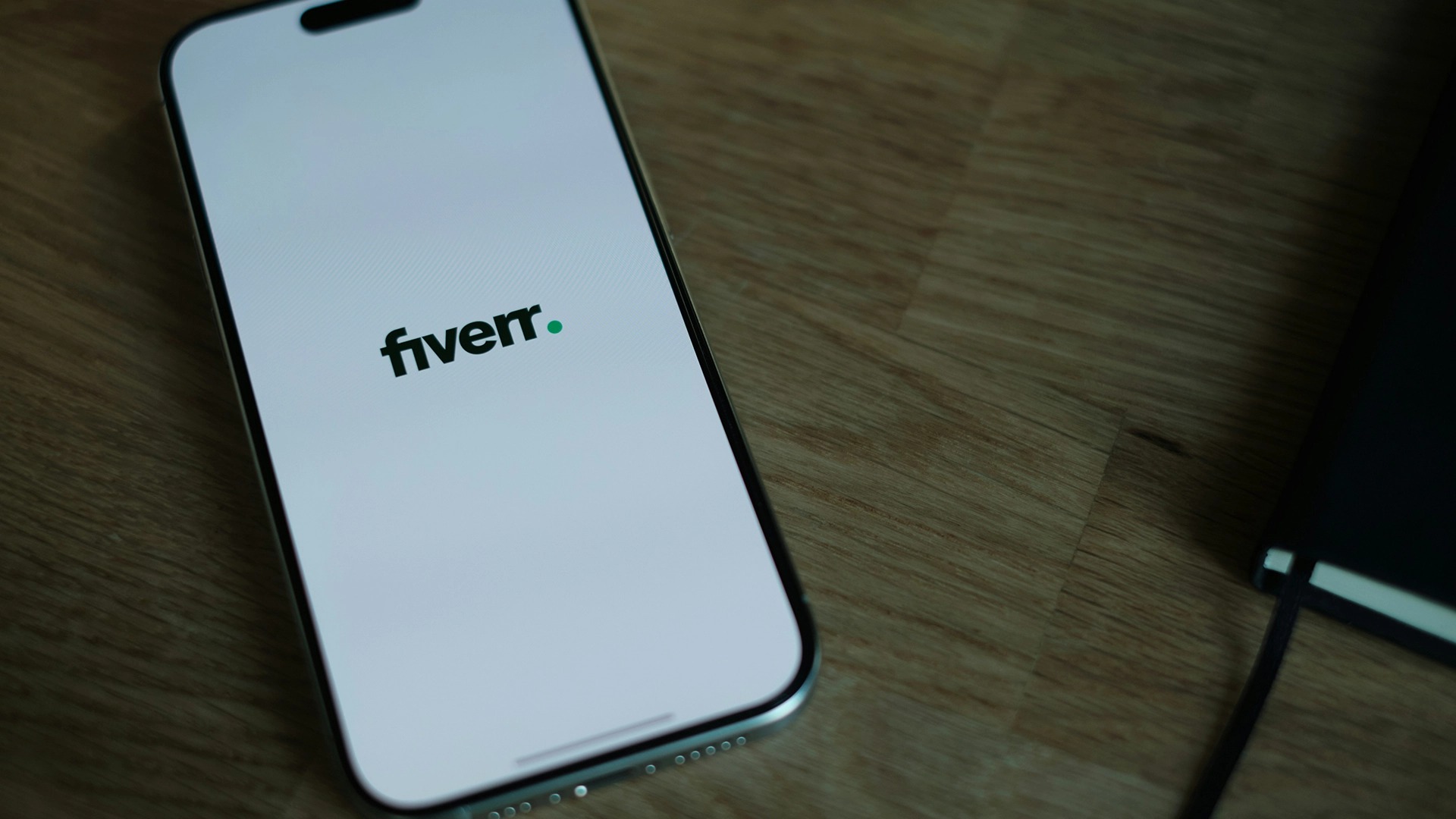 &Eta; Fiverr &Mu;&epsilon;&tau;&alpha;&beta;&alpha;ί&nu;&epsilon;&iota; &sigma;&epsilon; &Delta;&omicron;&mu;ή &Alpha;&Iota; &kappa;&alpha;&iota; &Alpha;&pi;&omicron;&lambda;ύ&epsilon;&iota; &tau;&omicron; 30% &tau;&omicron;&upsilon; &Epsilon;&rho;&gamma;&alpha;&tau;&iota;&kappa;&omicron;ύ &Delta;&upsilon;&nu;&alpha;&mu;&iota;&kappa;&omicron;ύ